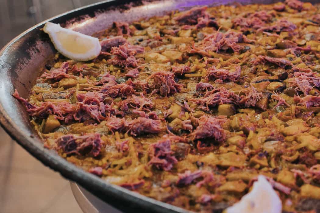 Paella casera servida en el menú del día, en Donde Siempre Gandía